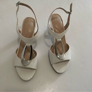 Jones New York Women’s Danee Ornamented White Open Toe Dress Sandals